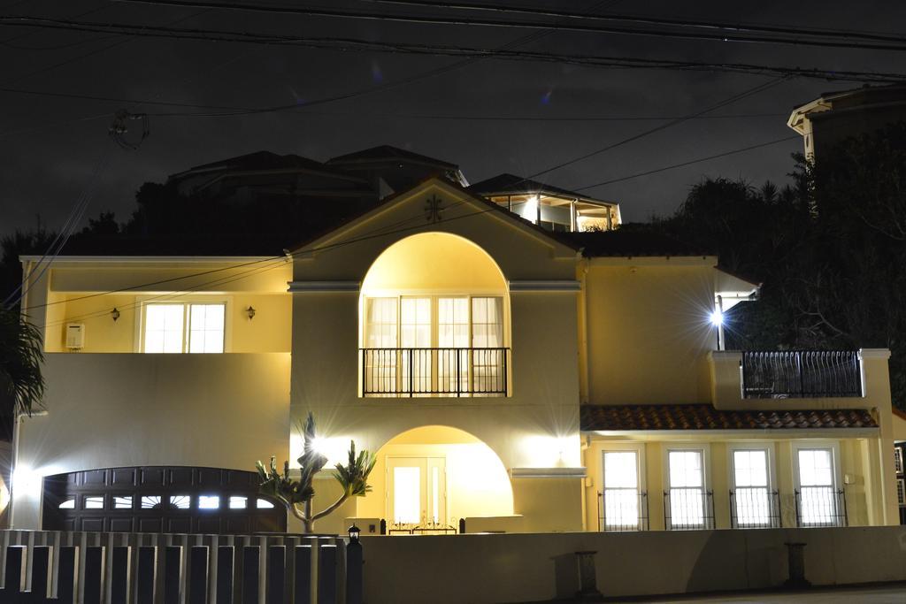 Maeda Biru House Vila Onna Exterior foto