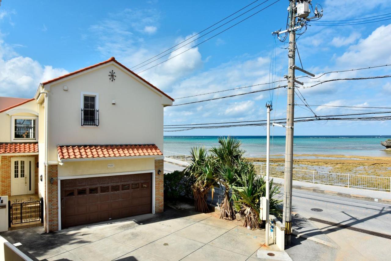 Maeda Biru House Vila Onna Exterior foto
